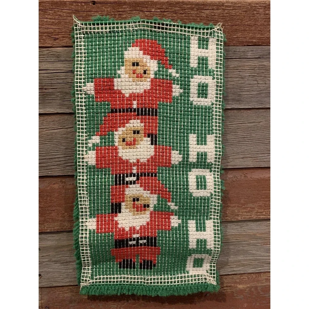 Vtg Latch Hook Rug Wall Hanging Decor Triple Santa Christmas 12